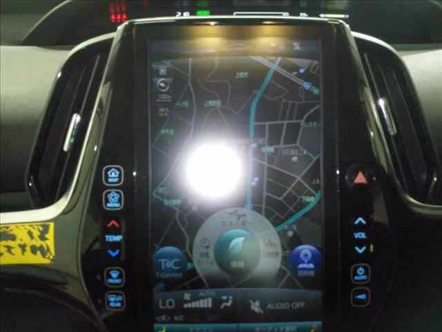 TOYOTA PRIUS PHV