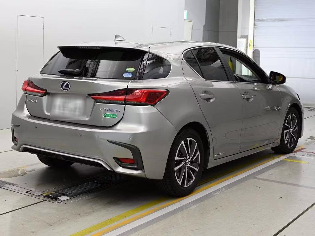 LEXUS CT200H