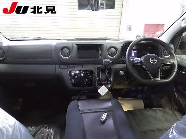 NISSAN CARAVAN