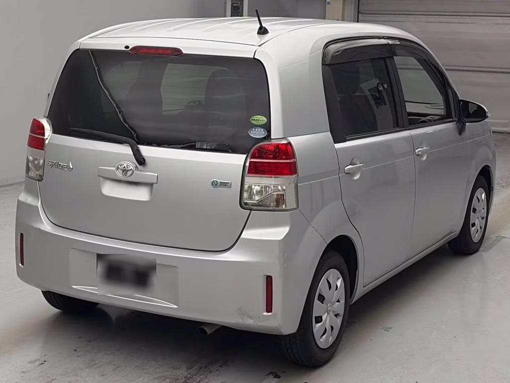 TOYOTA SPADE
