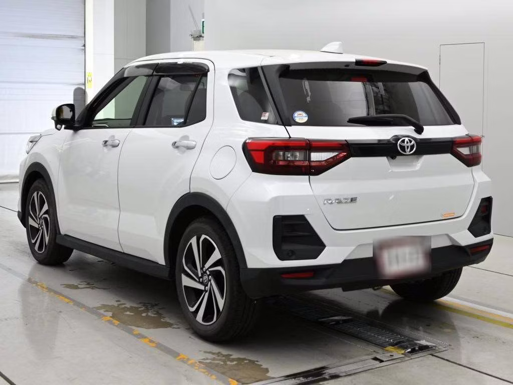 TOYOTA RAIZE