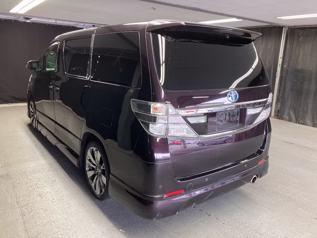 TOYOTA VELLFIRE