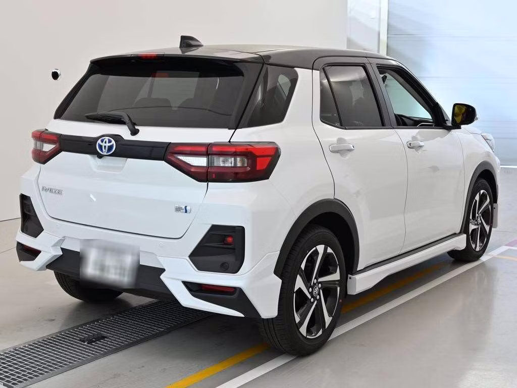 TOYOTA RAIZE