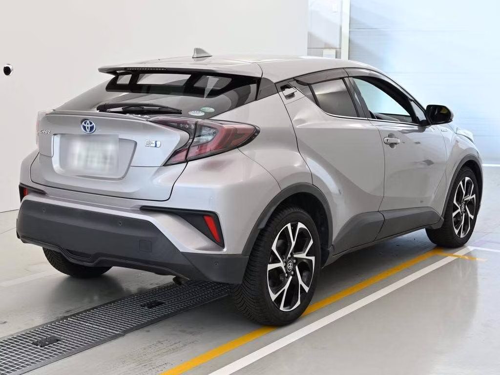 TOYOTA C-HR