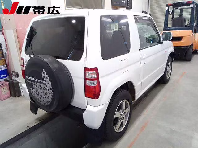 MITSUBISHI PAJERO MINI