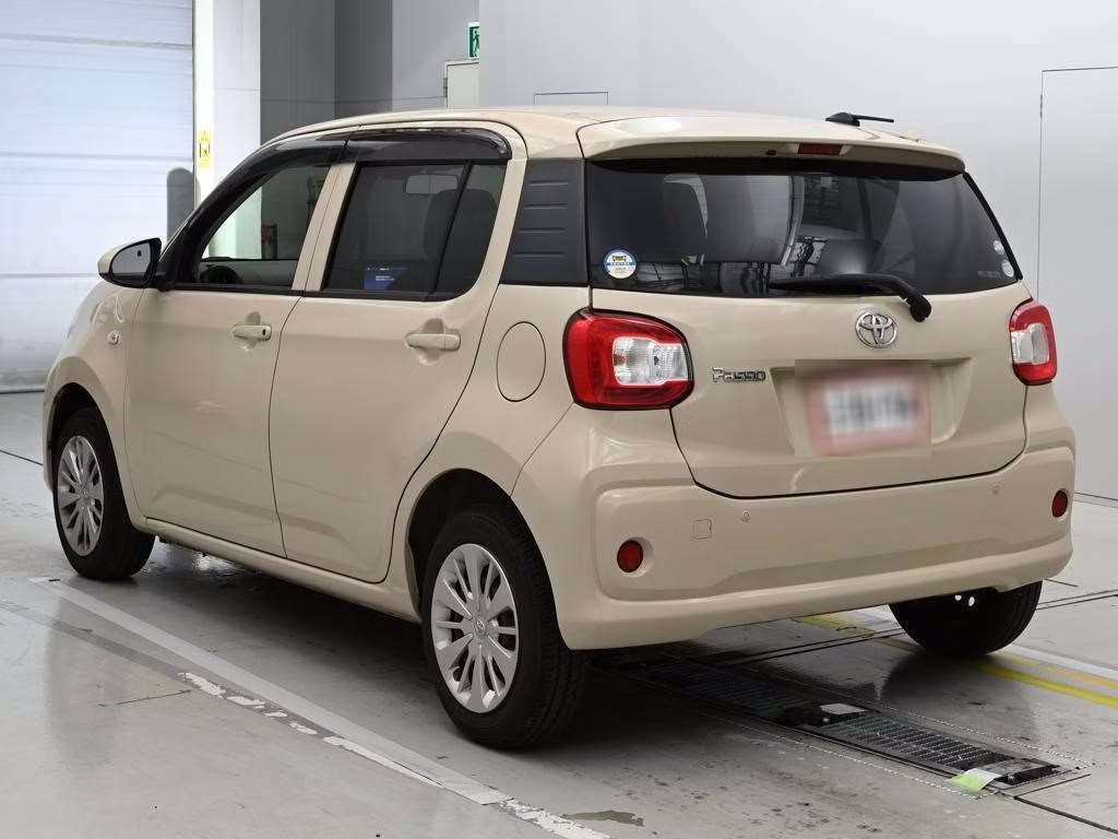 TOYOTA PASSO