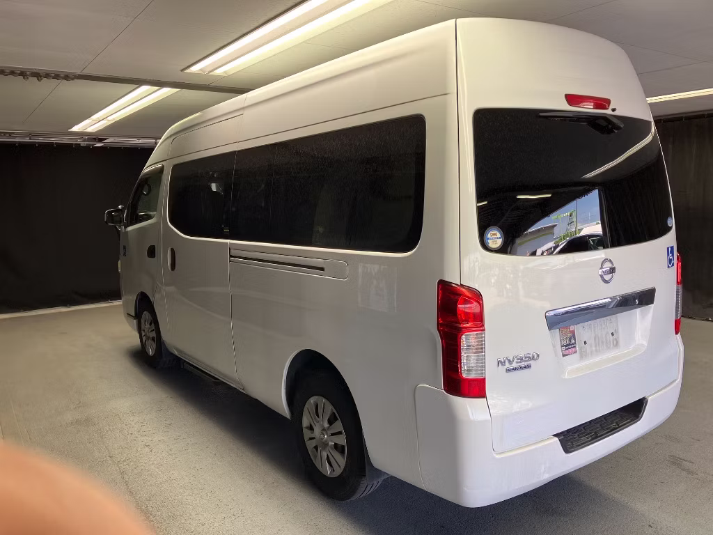 NISSAN NV350 CARAVAN