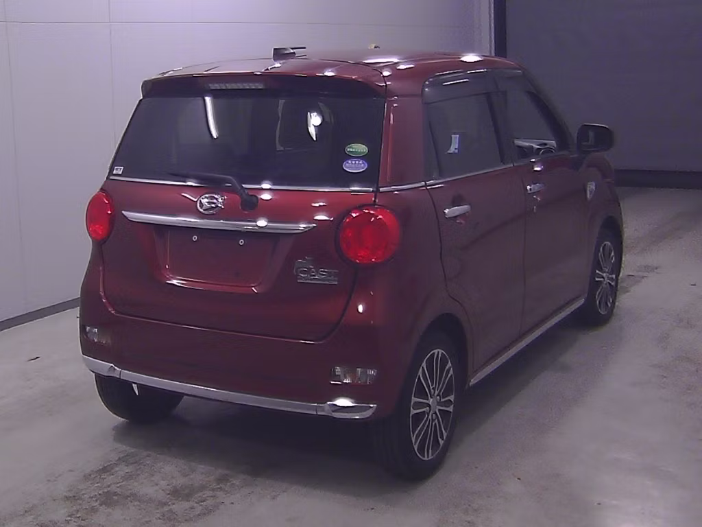 DAIHATSU CAST