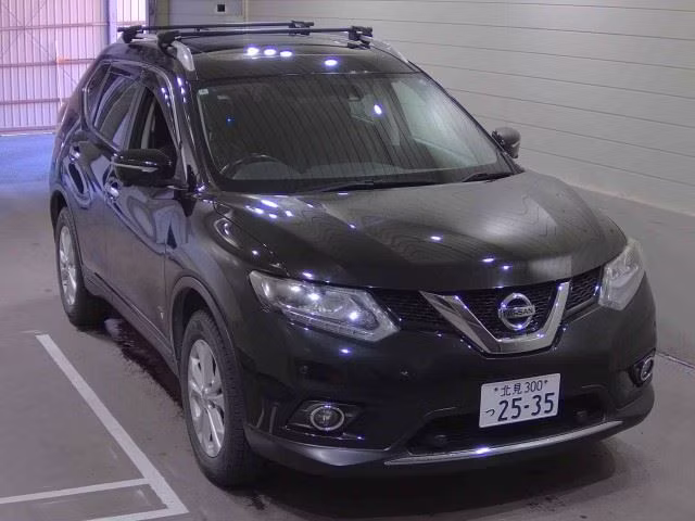 NISSAN X-TRAIL
