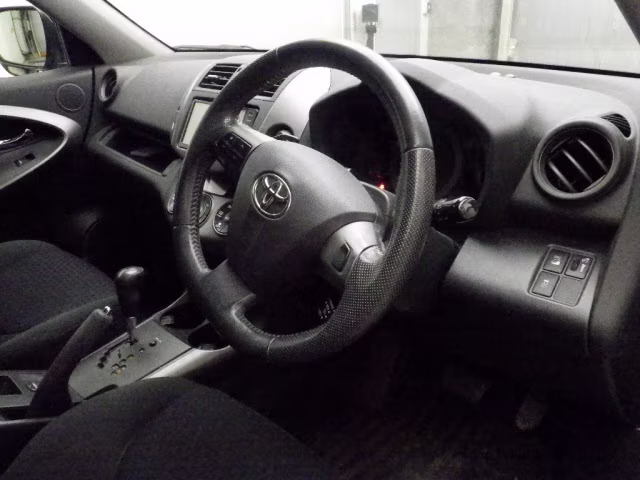 TOYOTA VANGUARD