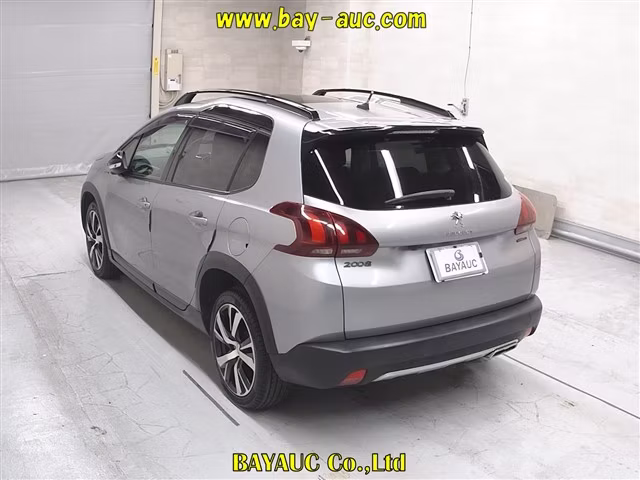 PEUGEOT 2008