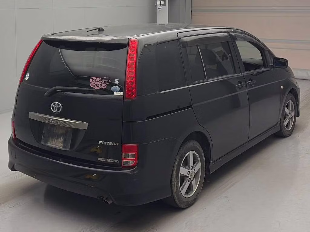 TOYOTA ISIS
