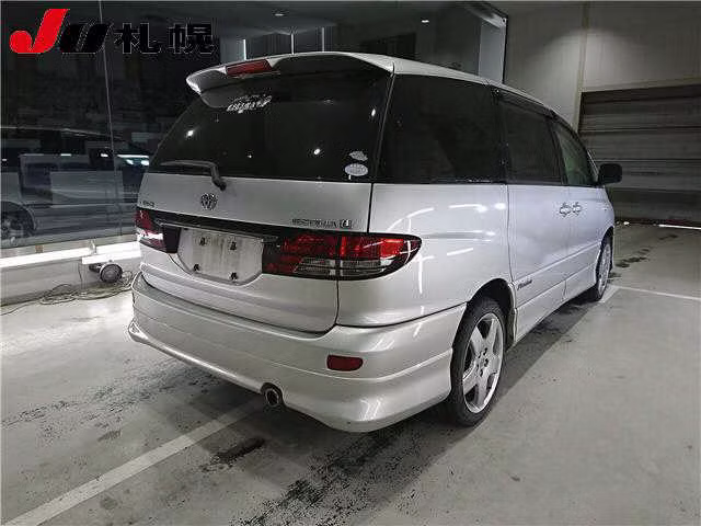 TOYOTA ESTIMA