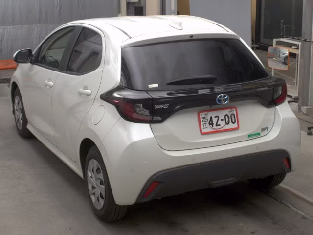 TOYOTA YARIS