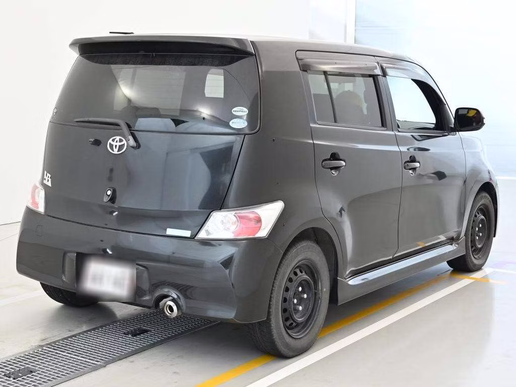 TOYOTA BB