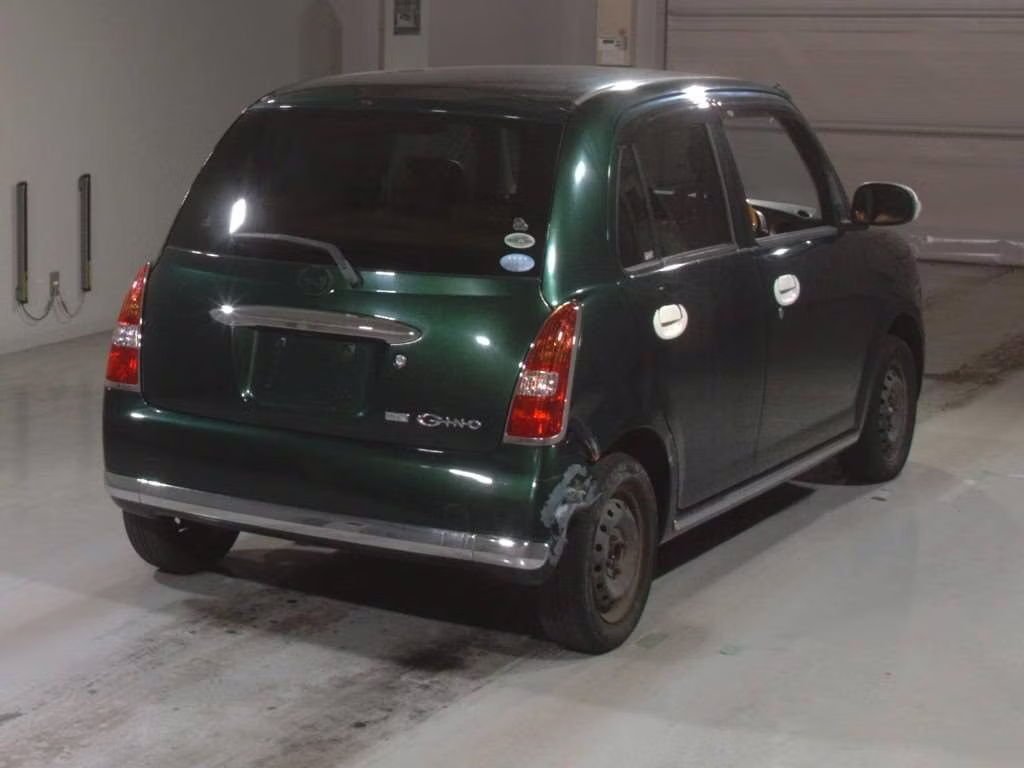 DAIHATSU MIRA GINO