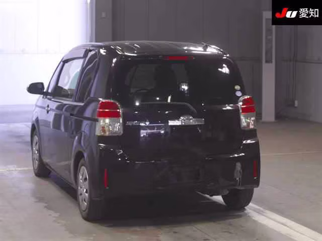 TOYOTA SPADE