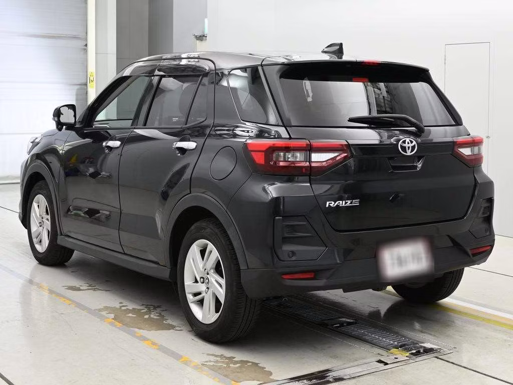 TOYOTA RAIZE