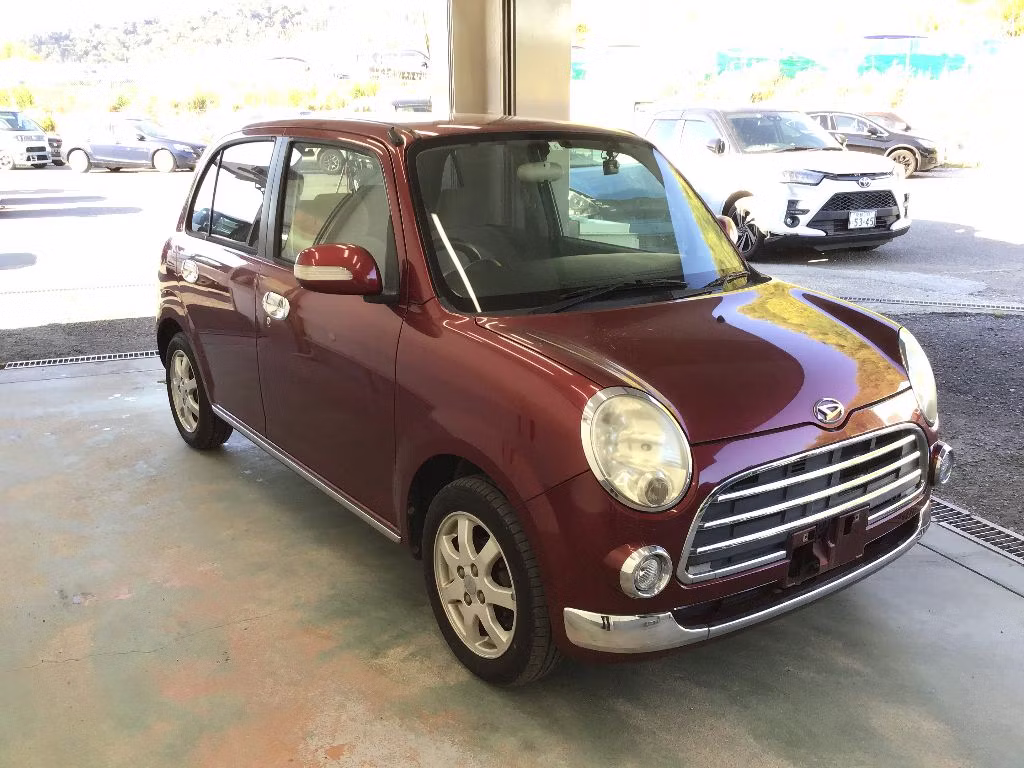 DAIHATSU MIRA GINO