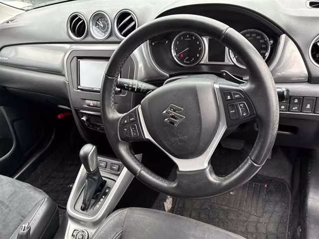 SUZUKI ESCUDO