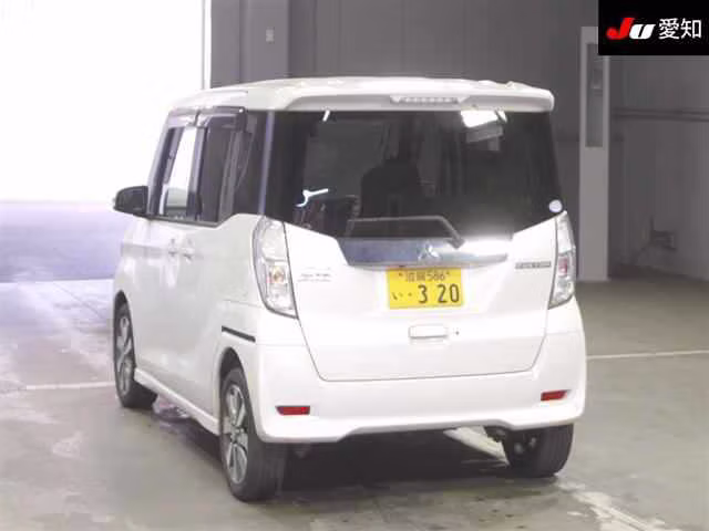 MITSUBISHI EK SPACE