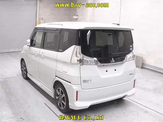 MITSUBISHI DELICA D:2