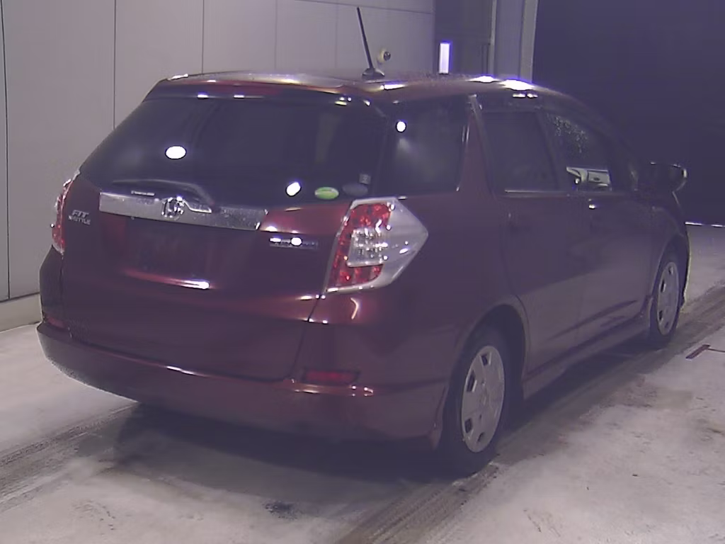 HONDA FIT SHUTTLE