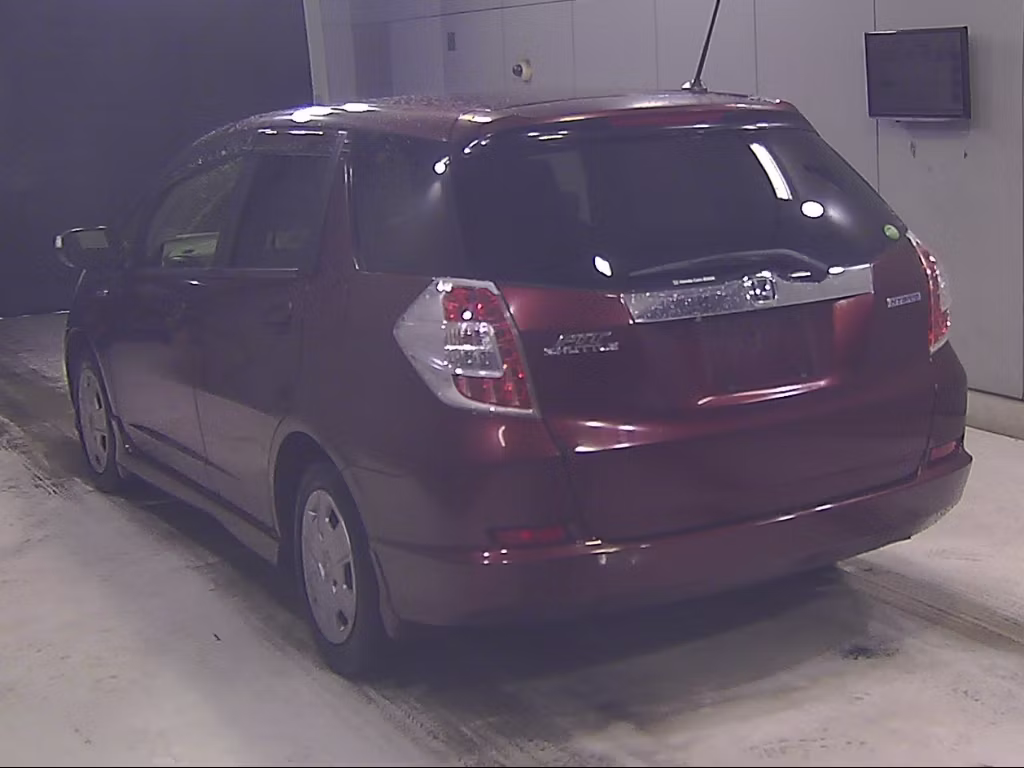 HONDA FIT SHUTTLE