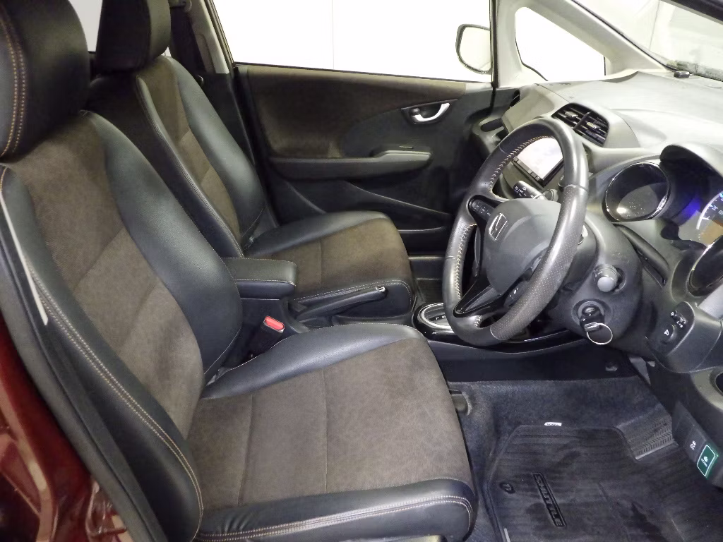 HONDA FIT SHUTTLE