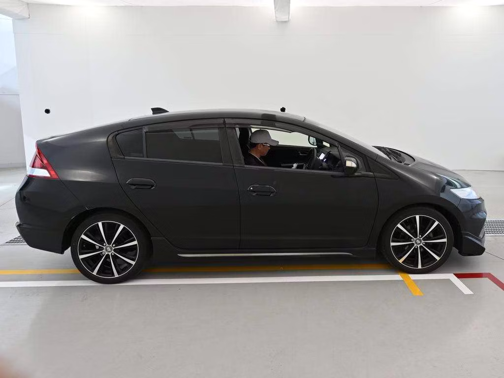 HONDA INSIGHT