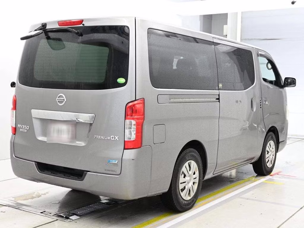 NISSAN NV350 CARAVAN
