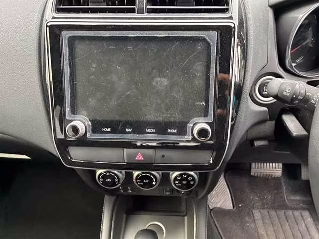 MITSUBISHI RVR