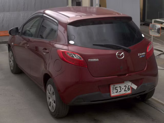 MAZDA DEMIO