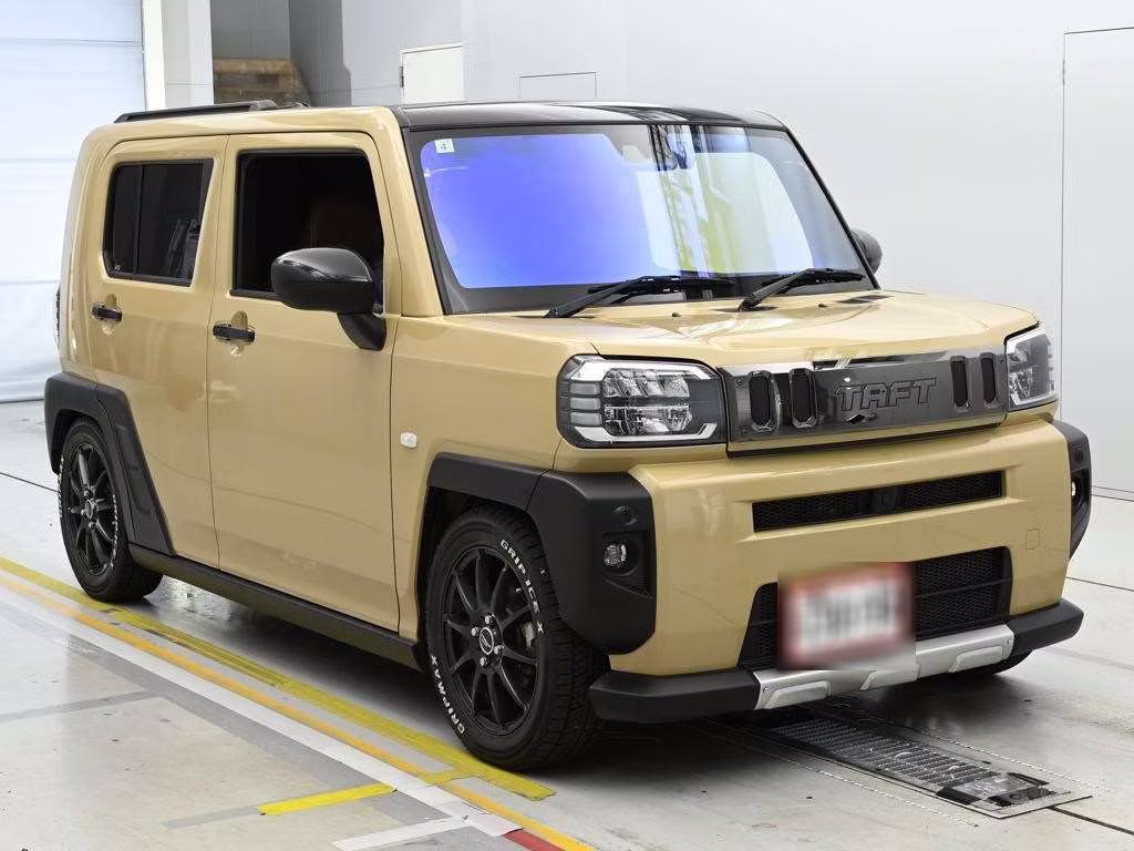 DAIHATSU TAFT