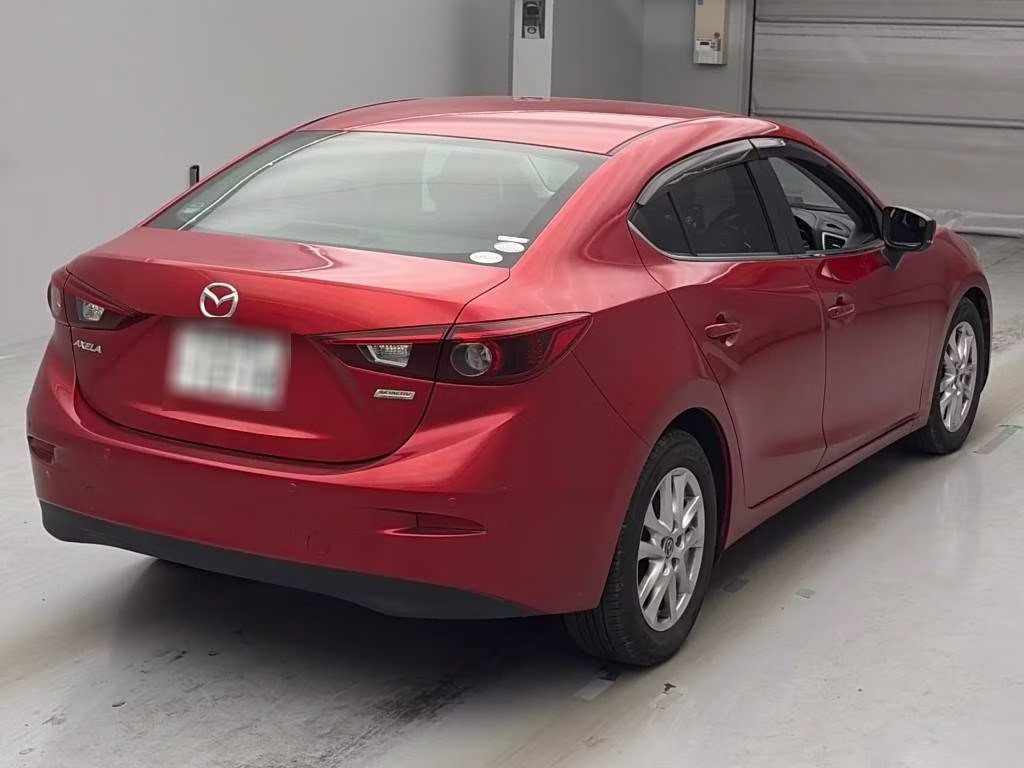 MAZDA AXELA