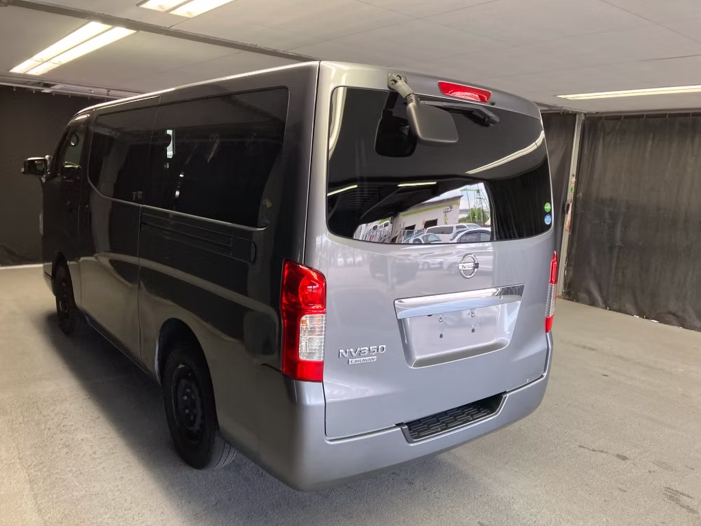NISSAN NV350 CARAVAN