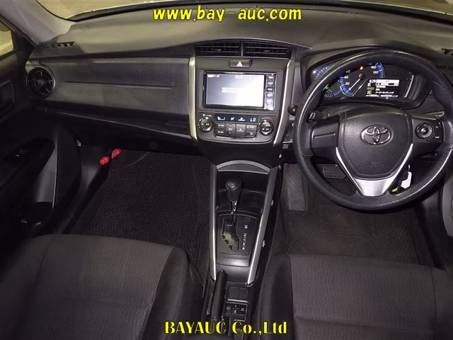 TOYOTA COROLLA FIELDER