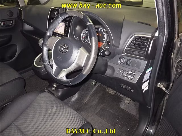 TOYOTA RACTIS