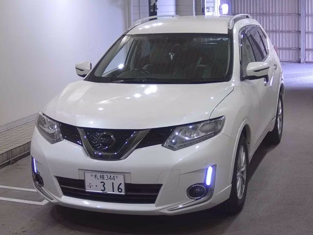 NISSAN X-TRAIL
