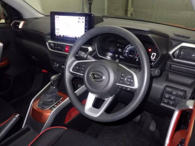 DAIHATSU ROCKY