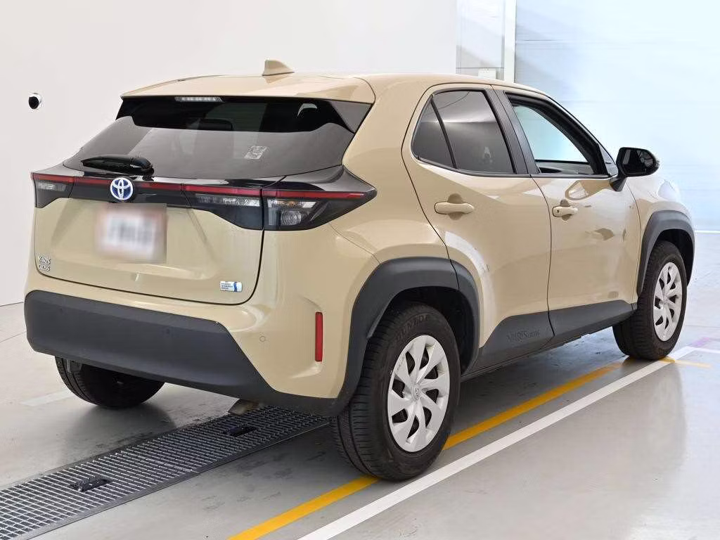 TOYOTA YARIS CROSS