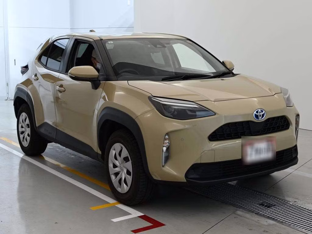 TOYOTA YARIS CROSS