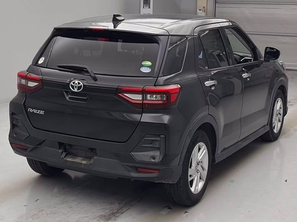 TOYOTA RAIZE