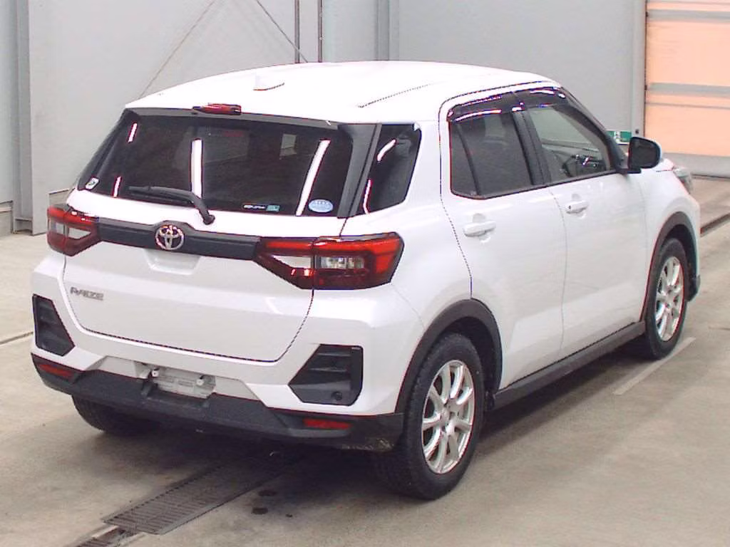 TOYOTA RAIZE