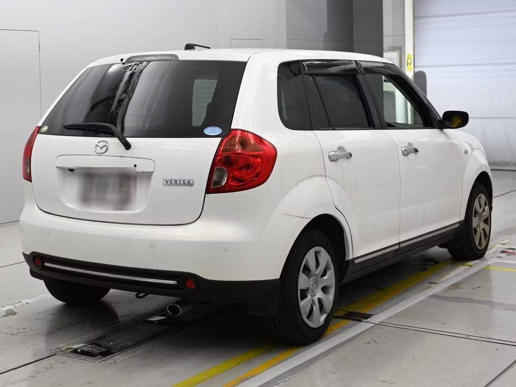 MAZDA VERISA