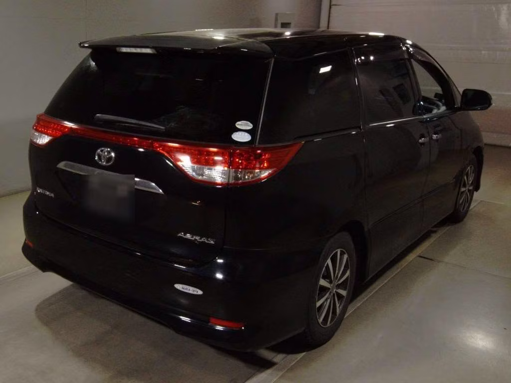 TOYOTA ESTIMA