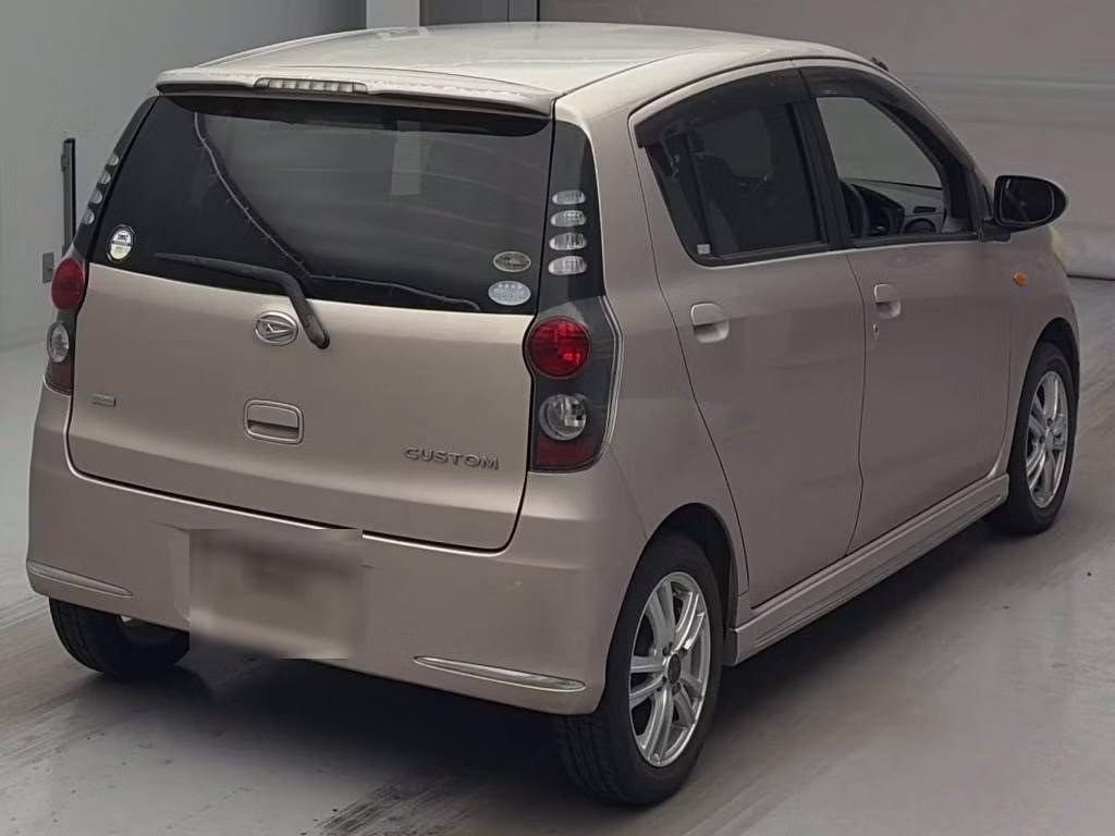 DAIHATSU MIRA
