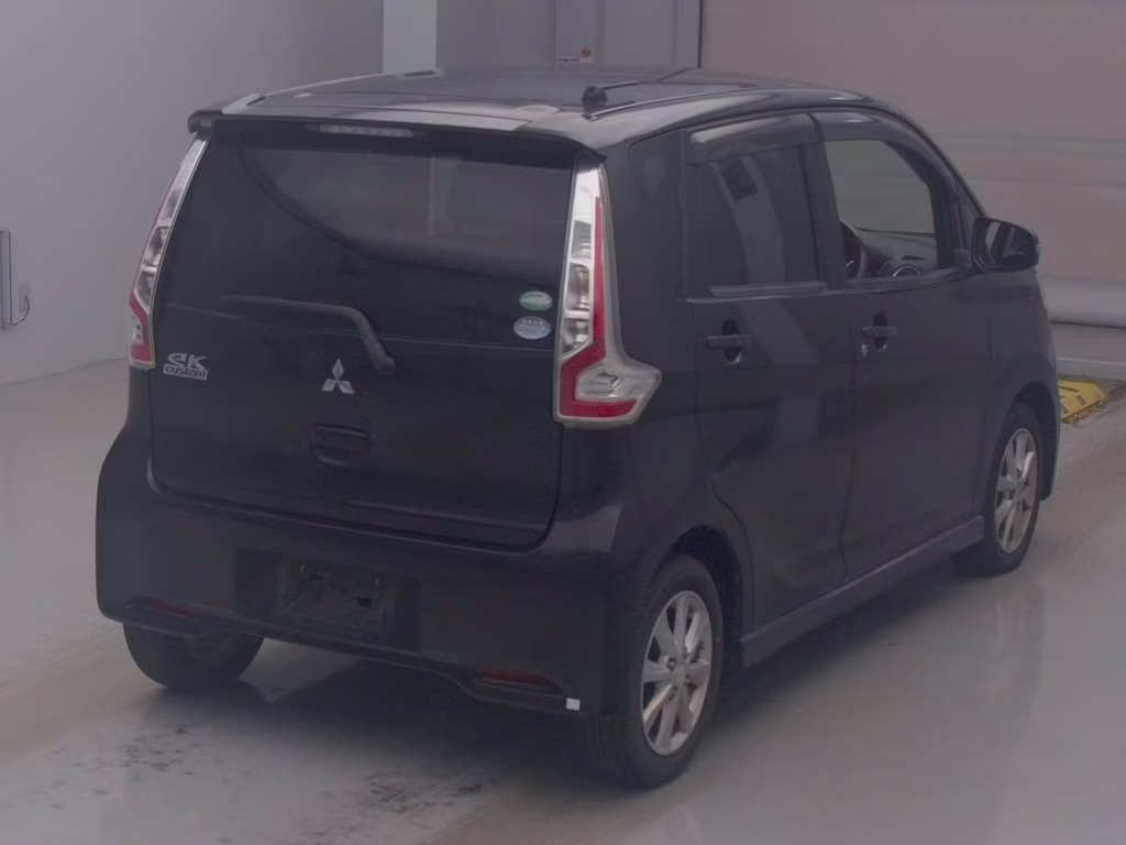 MITSUBISHI EK CUSTOM