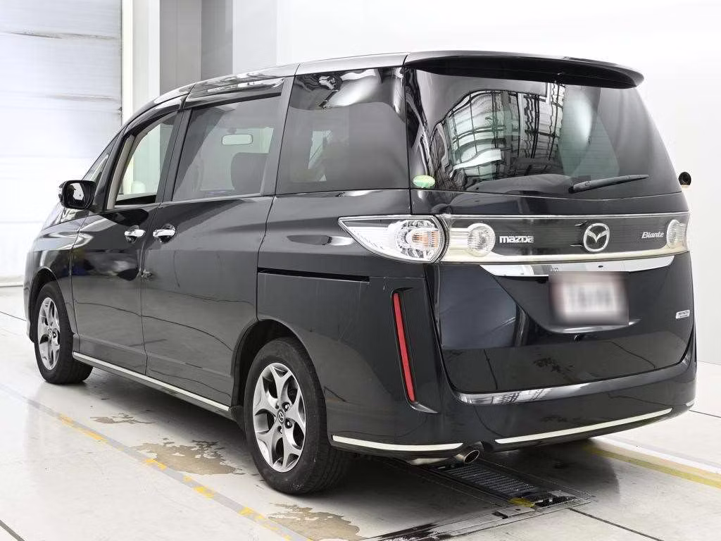 MAZDA BIANTE