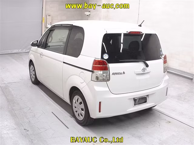 TOYOTA SPADE